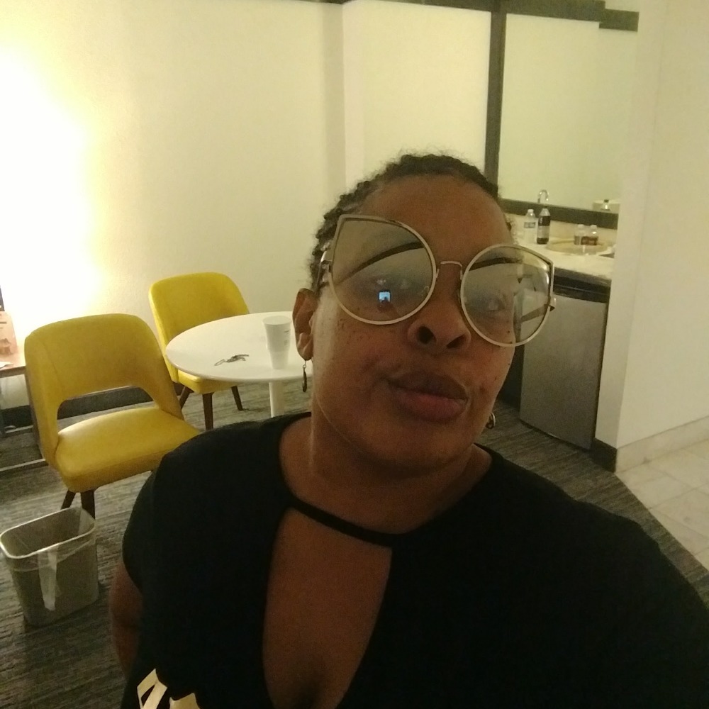 Meet your Posher, Shea lynn